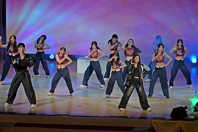 DSC a000439