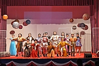 初中學生 - 英語音樂劇表演